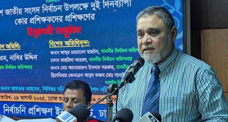 এবারের নির্বাচনে এআইসহ অজানা আরও চ্যালেঞ্জ আছে: সিইসি